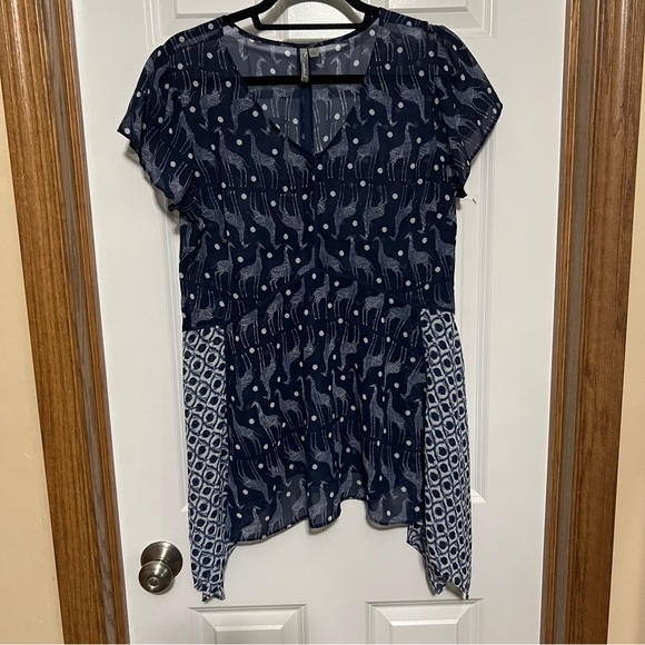 New Directions Weekend Giraffe Beach Cover Up Size L. - Picture 2 of 6